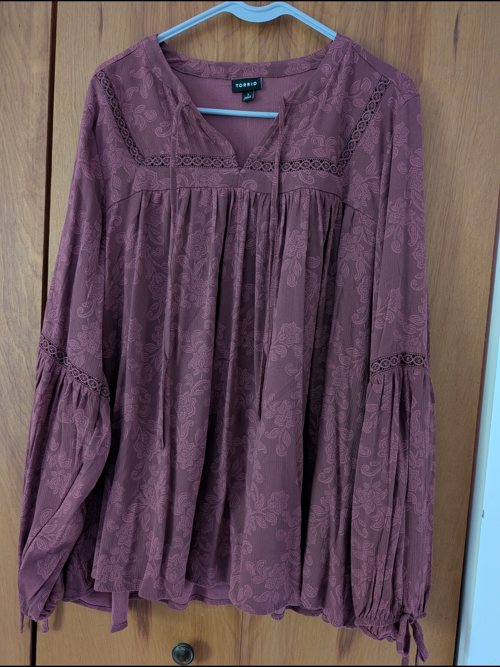 Torrid Maroon Lace-Paneled Peasant Blouse Size 1